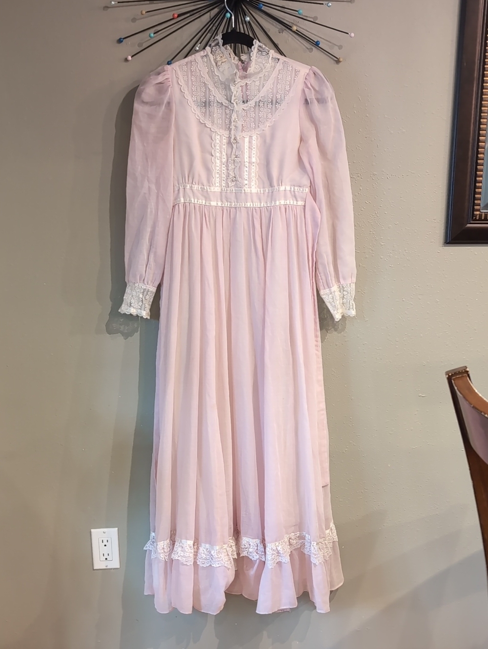 Gunne Sax VTG Prairie Cottage Granny Modest Women's Light Pink Lace Maxi Dress